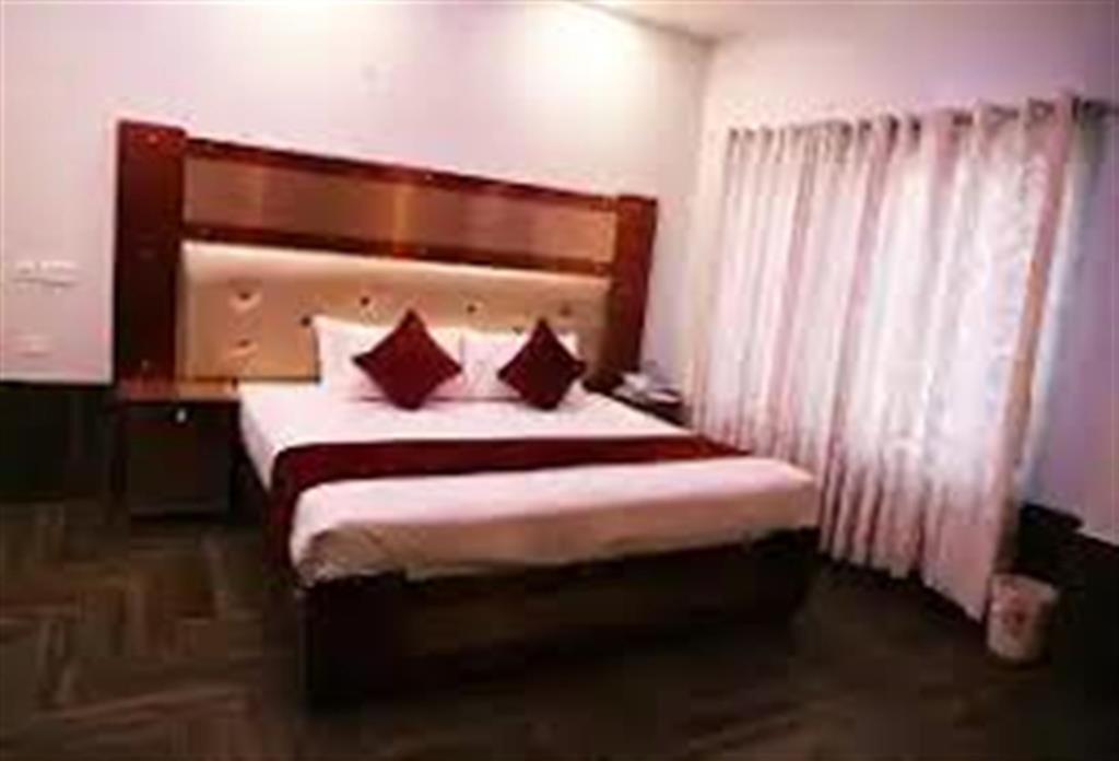 Hotel Marco Polo Lahore Ngoại thất bức ảnh