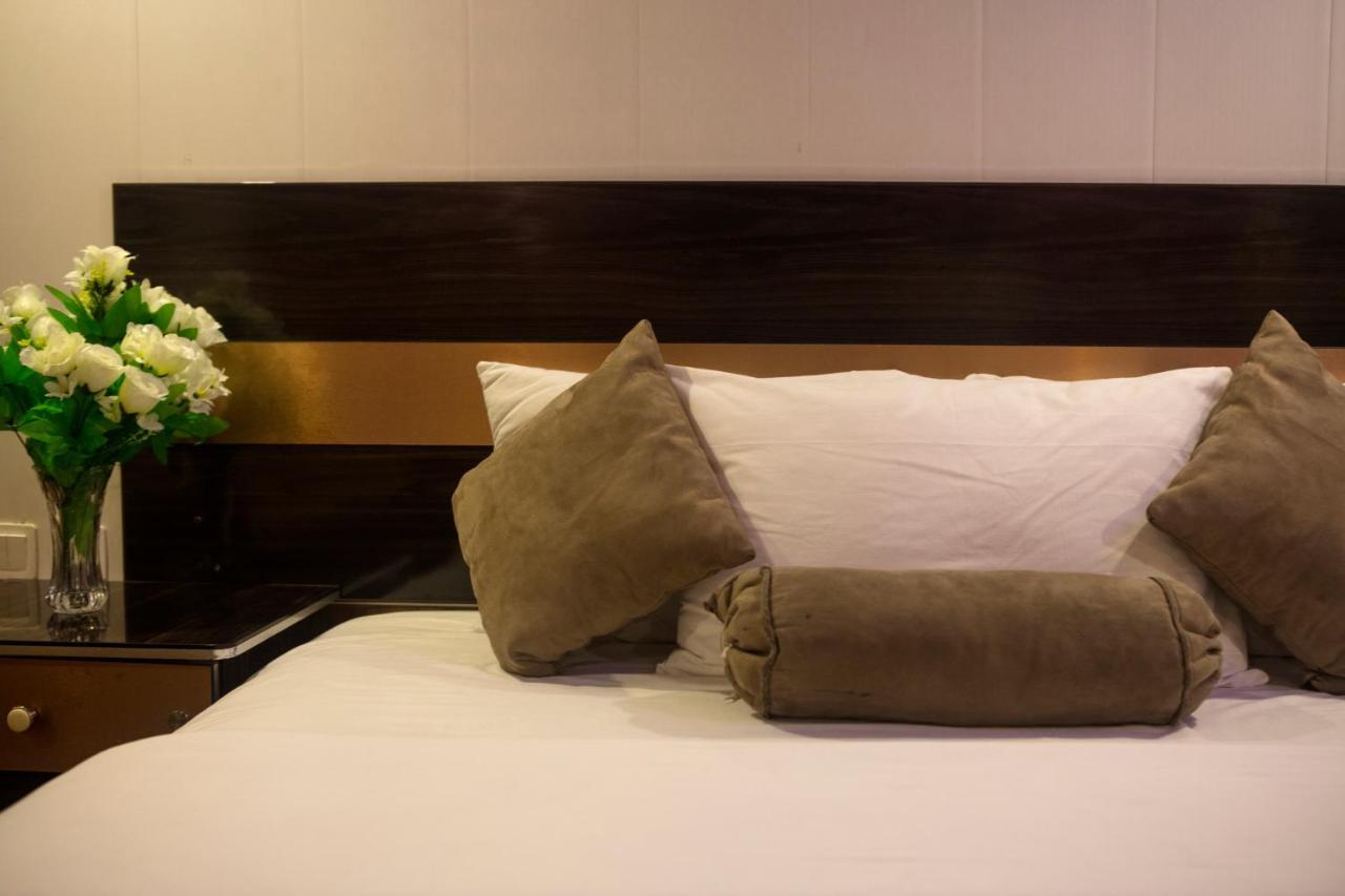 Hotel Marco Polo Lahore Ngoại thất bức ảnh